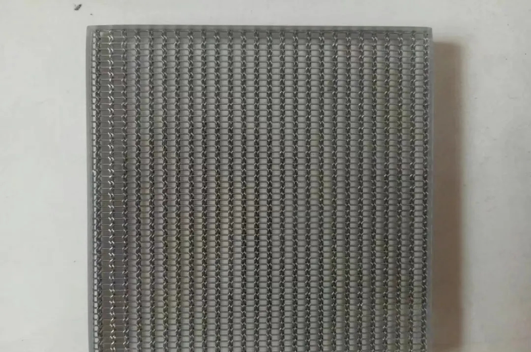 1636545027395563.jpg